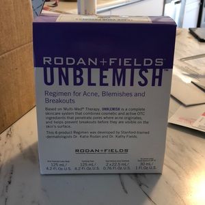 Rodan + Fields UNBLEMISHED